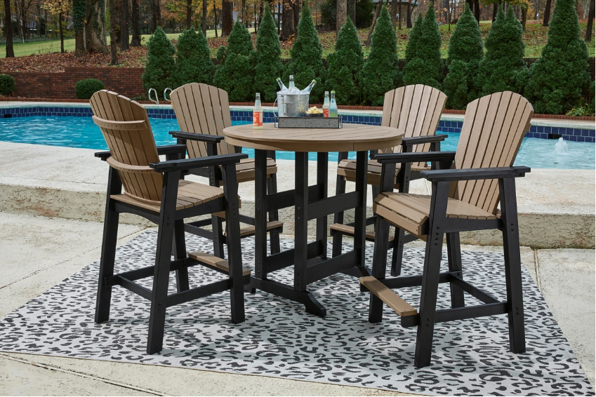Fairen Trail Outdoor Bar Table and 4 Barstools