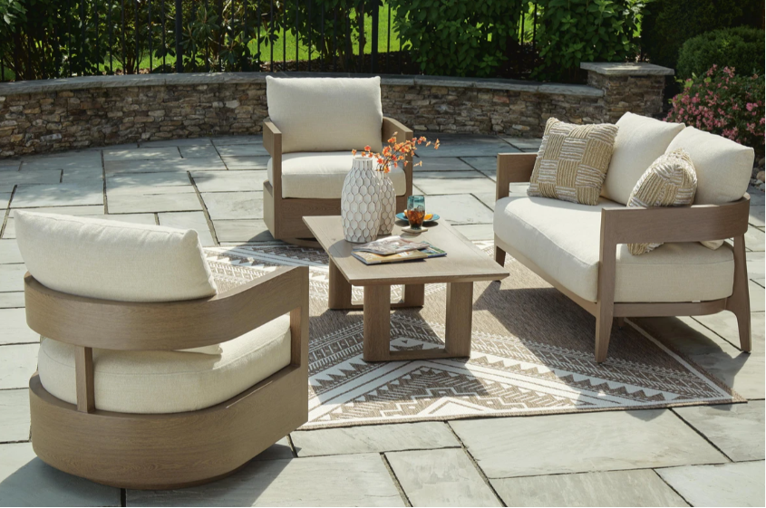 Serene Bay Outdoor Loveseat and 2 Chairs with Coffee Table